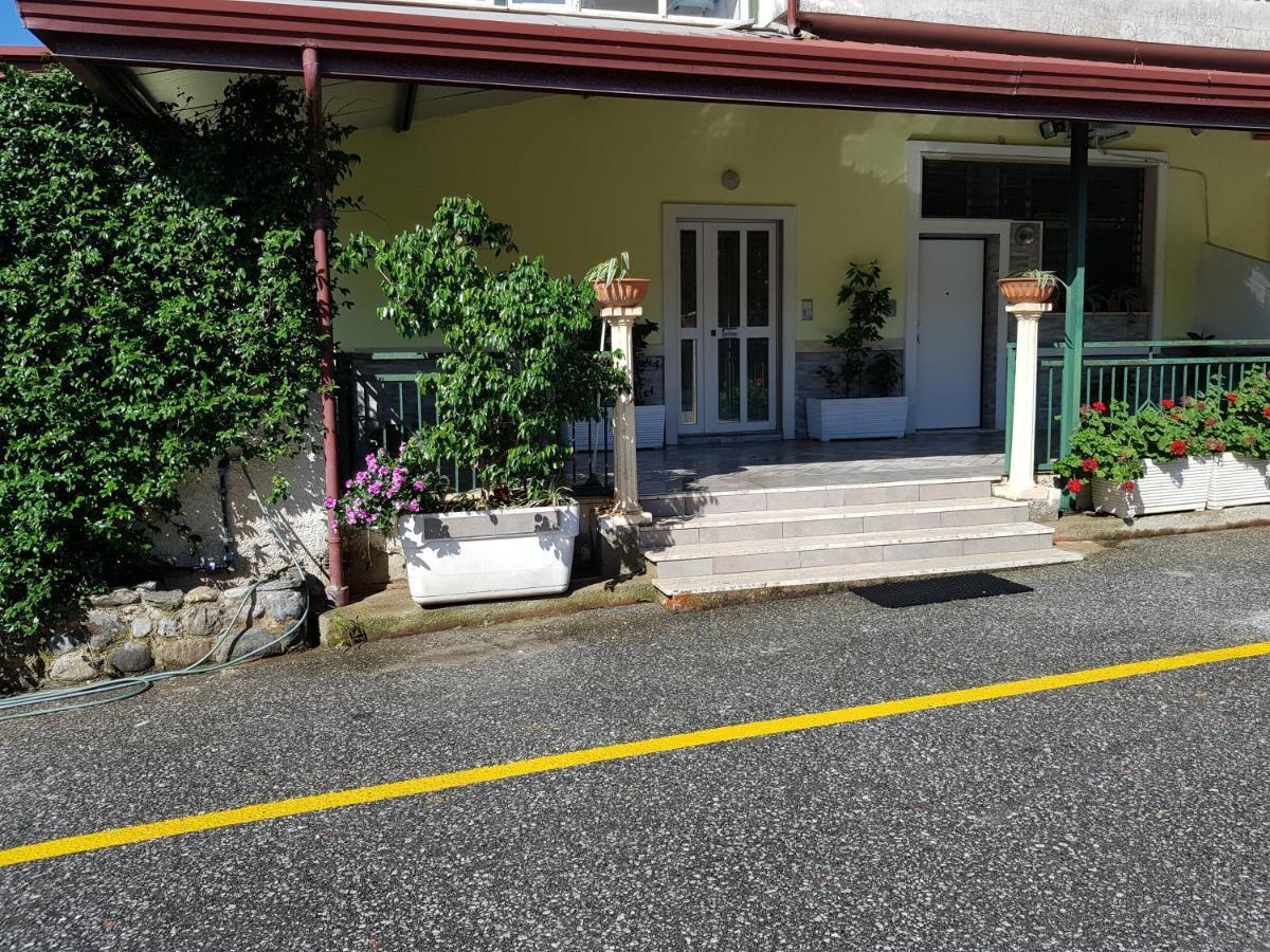 Modern Apt Reventino - Le Lincelle, Lamezia SantʼEufemia Lamezia Exterior foto